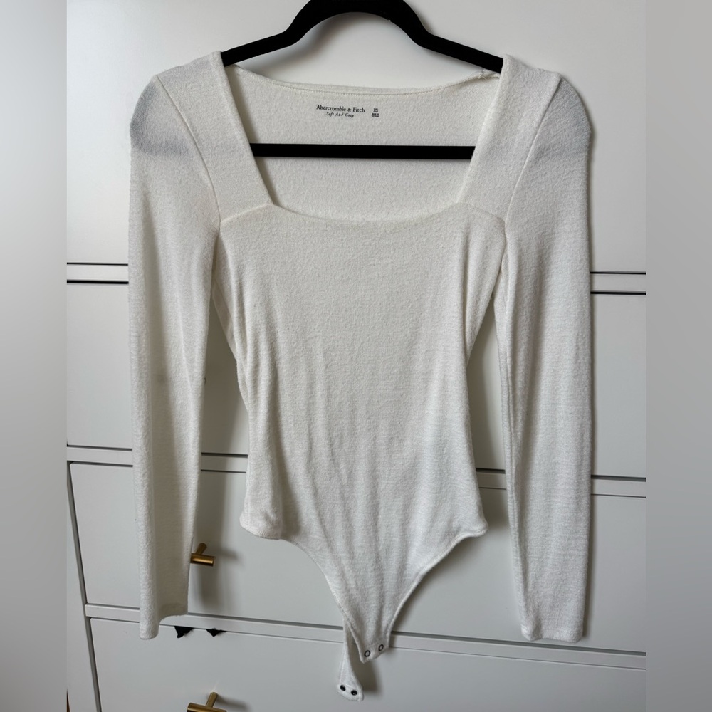 Abercrombie & Fitch Cream Long Sleeve Bodysuit